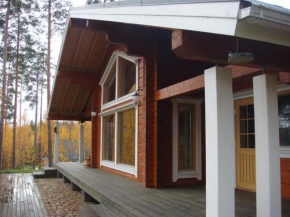 Hauklapintie Holiday Home